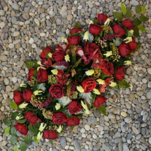 Bloemstuk rood/wit 100cm