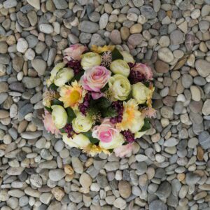 Biedermeier wit/roze 30cm